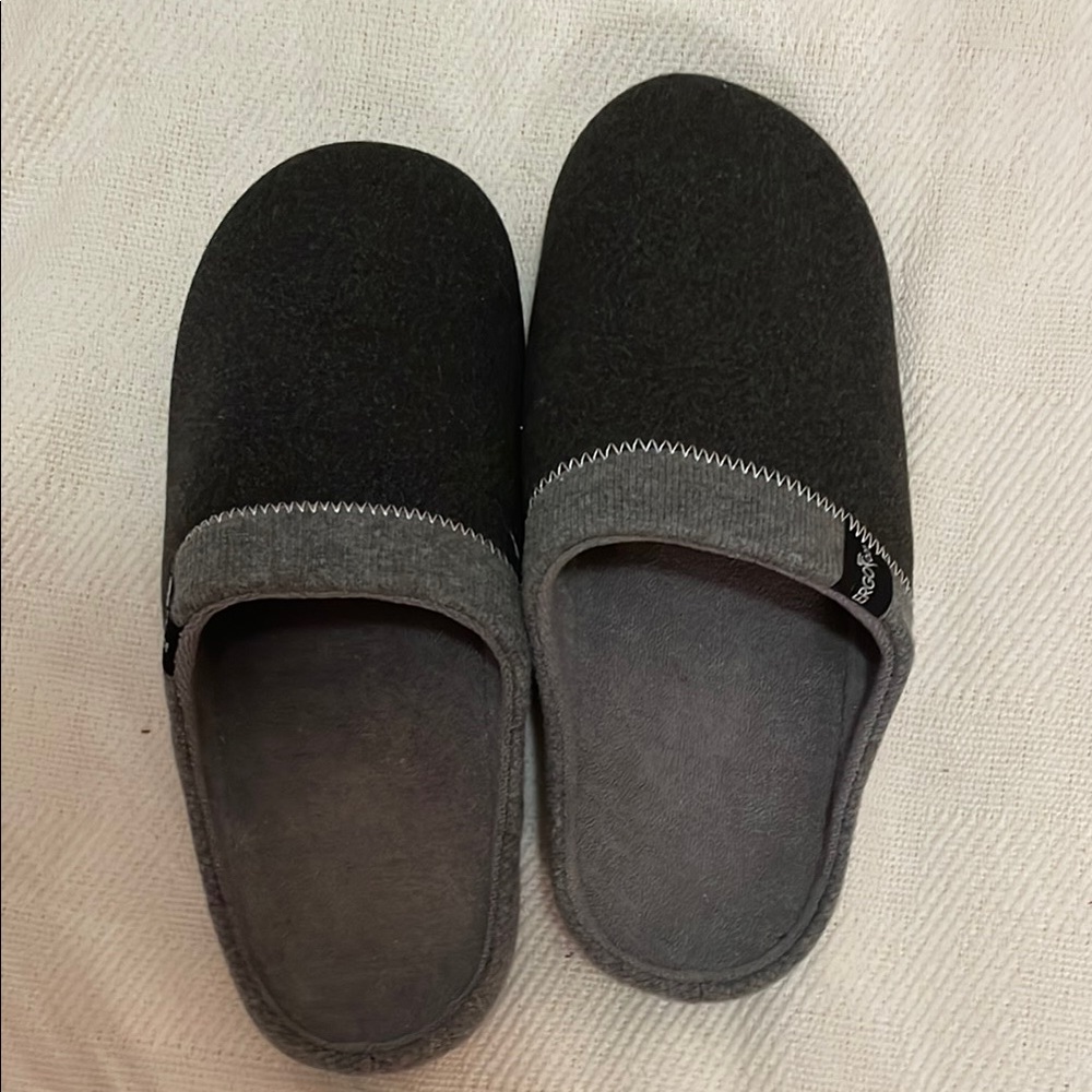 Ergofoot Gray and Black Slippers new
